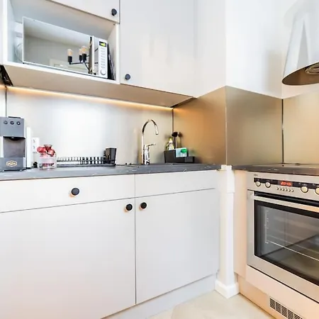 30m2 - 500m From Train Station To Airport And Helsinki Centre * Вантаа