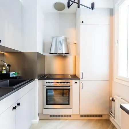 30m2 - 500m From Train Station To Airport And Helsinki Centre Апартаменты Вантаа