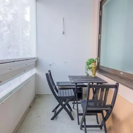 Апартаменты 30m2 - 500m From Train Station To Airport And Helsinki Centre *