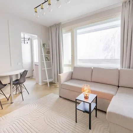 Апартаменты 30m2 - 500m From Train Station To Airport And Helsinki Centre